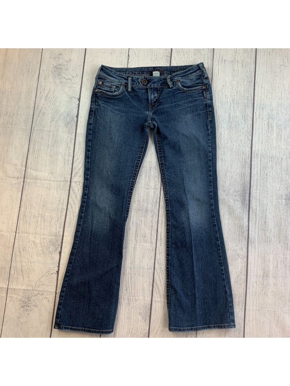 Silver Jeans Tuesday sz 29 Bootcut Low Rise Dark Wash Inseam 29"